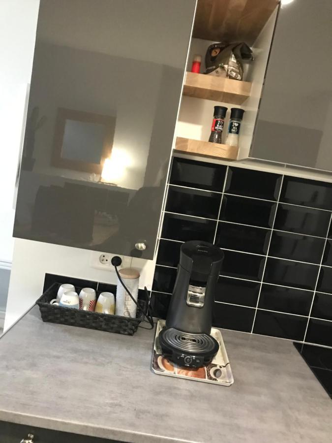 Maison Romi Aeroport Tille 2 A 4 Personnes Luaran gambar