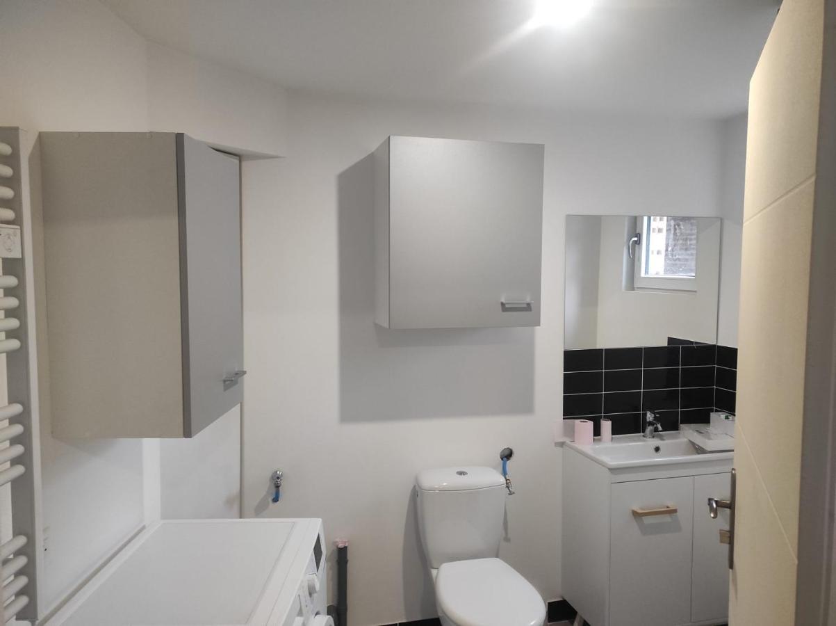 Maison Romi Aeroport Tille 2 A 4 Personnes Luaran gambar