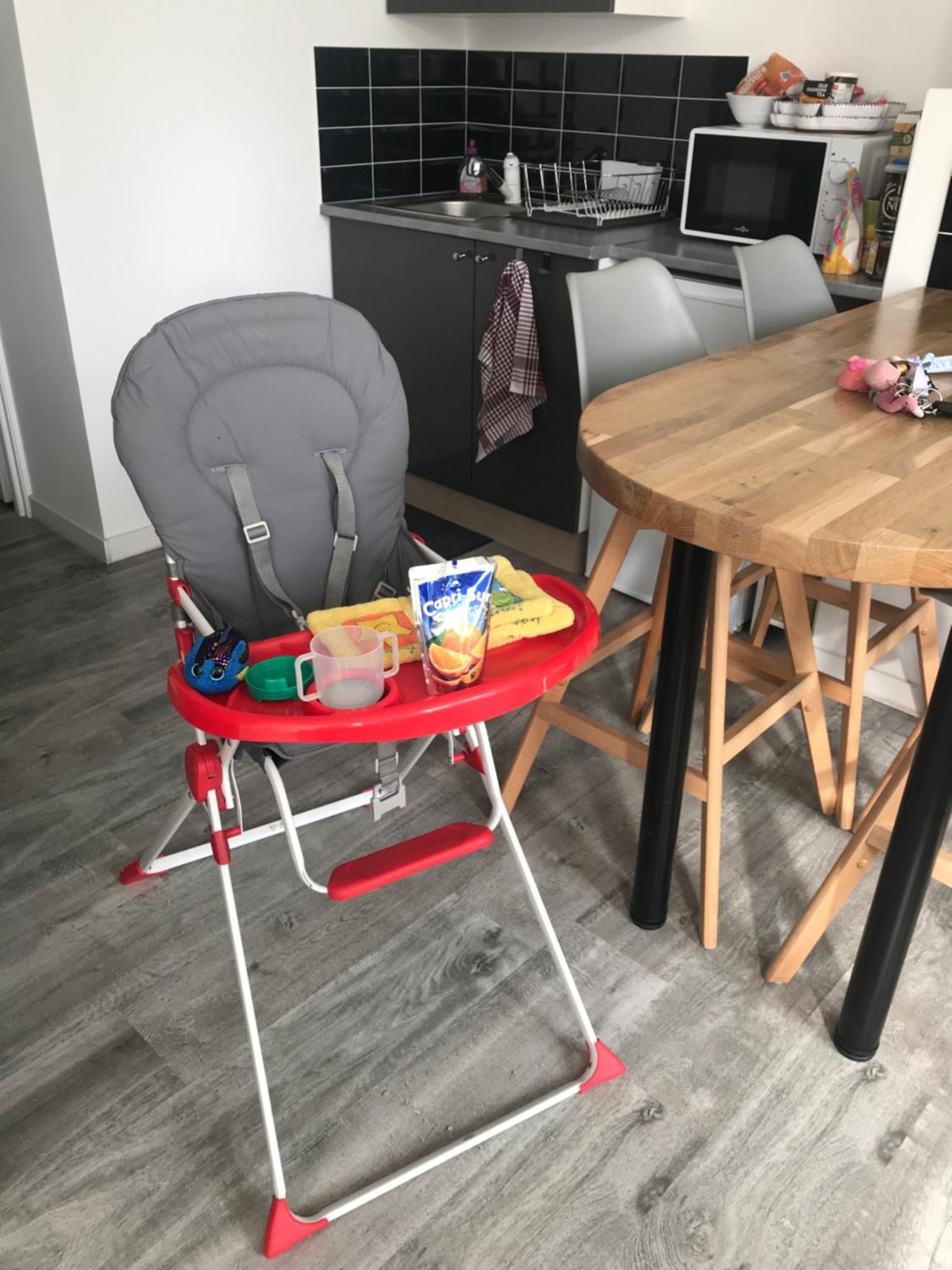 Maison Romi Aeroport Tille 2 A 4 Personnes Luaran gambar
